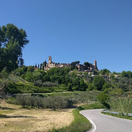 Casa Ghibellina Apartment Castelbellino ภายนอก รูปภาพ