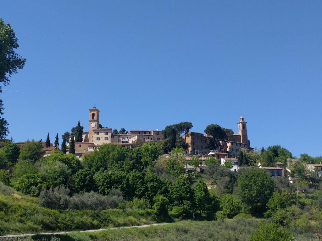 Casa Ghibellina Apartment Castelbellino ภายนอก รูปภาพ